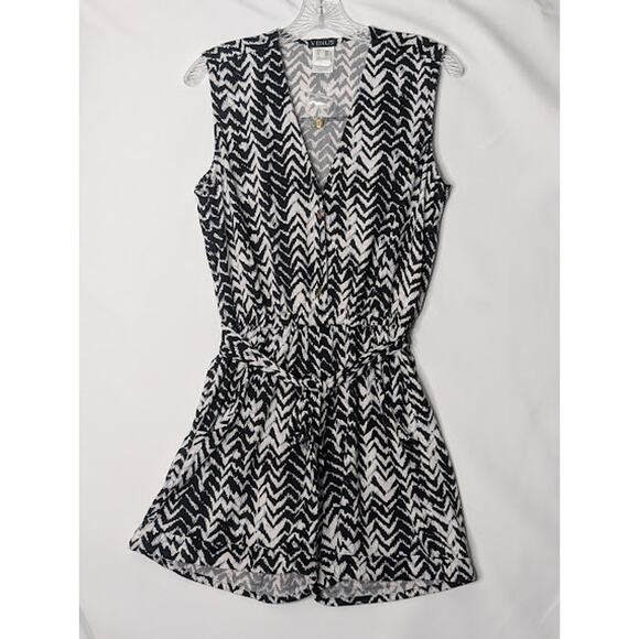 VENUS Womens Romper Size Small NWOT Goth, Emo, Punk, Rocker, Vacation, Summer - Picture 1 of 7